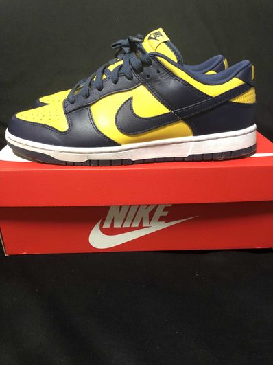 Nike Dunk Low "Michigan"