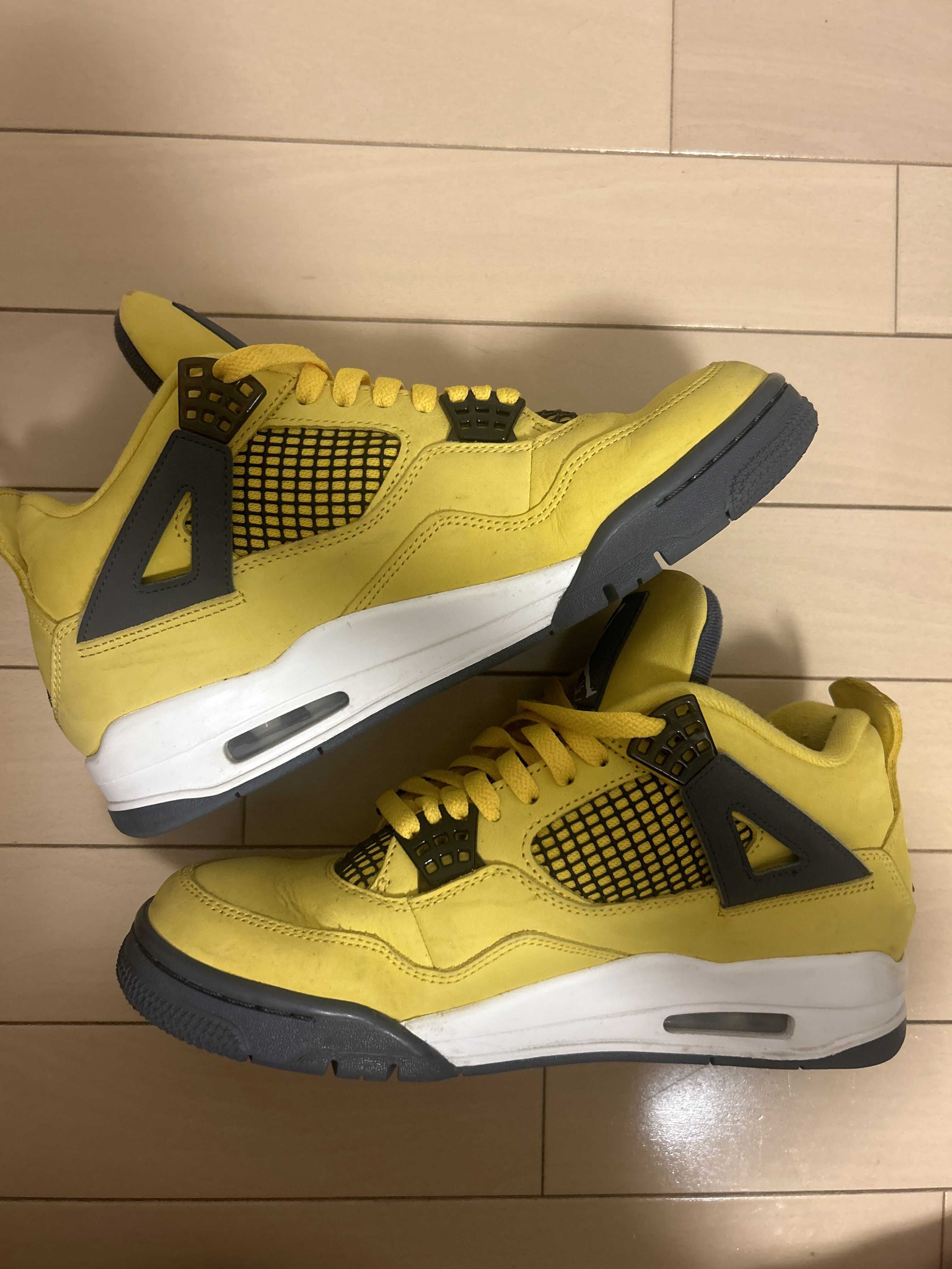 Nike Air Jordan 4 "Tour Yellow"