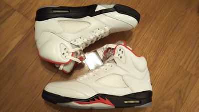 Nike Air Jordan 5 Retro "Fire Red" (2020)