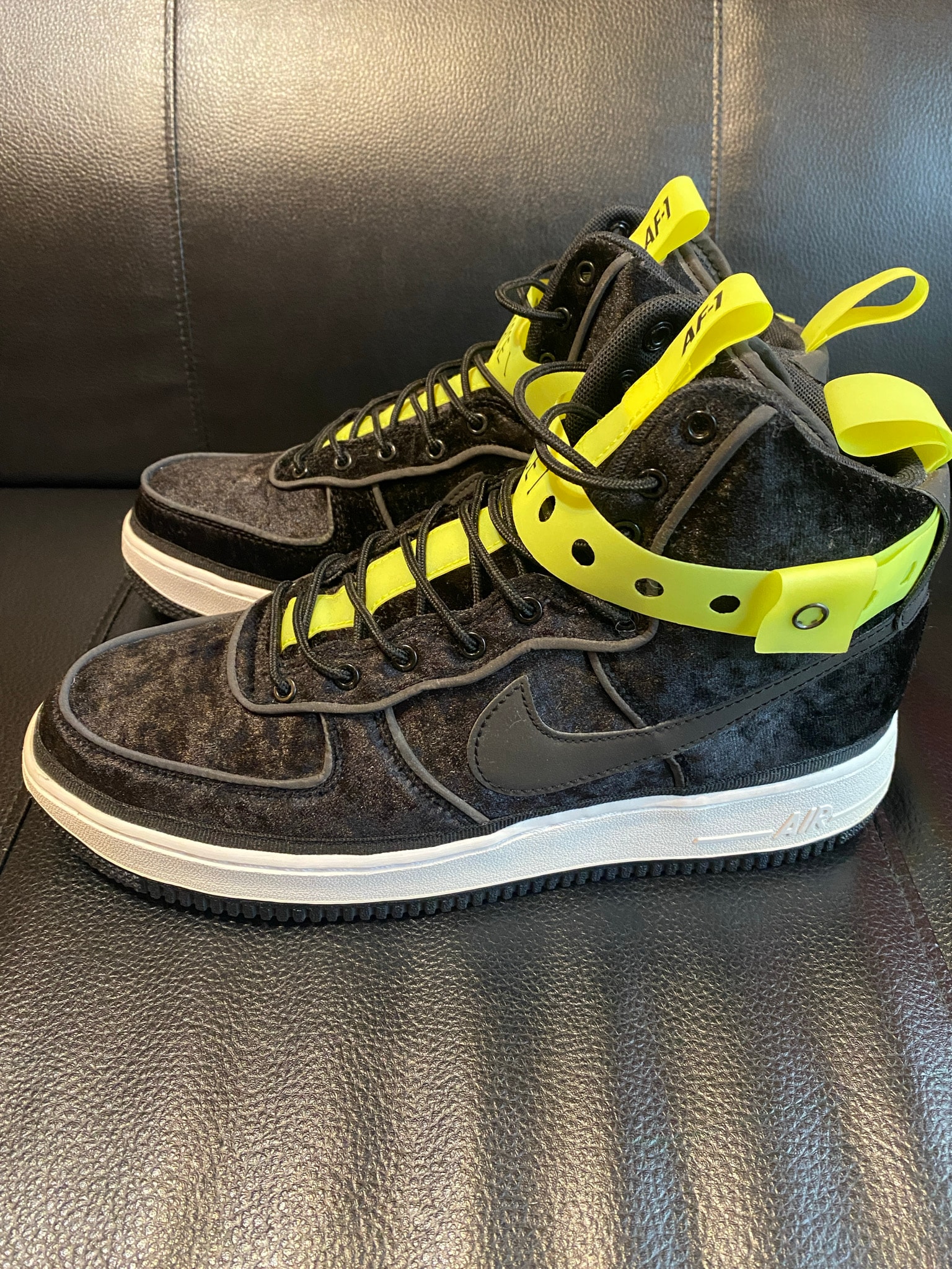 Nike Air Force 1 High Magic Stick VIP "Black"
