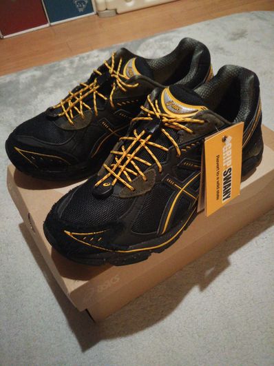 GRIP SWANY × atmos × Asics GT-2160 "Black/Yellow"