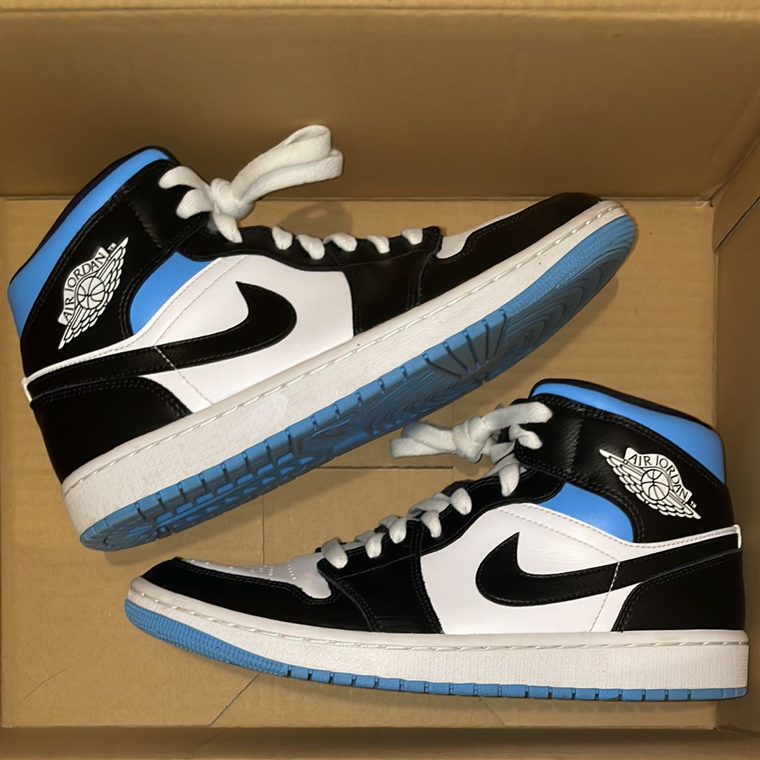 Nike Women's Air Jordan 1 Mid "Black/University Blue"