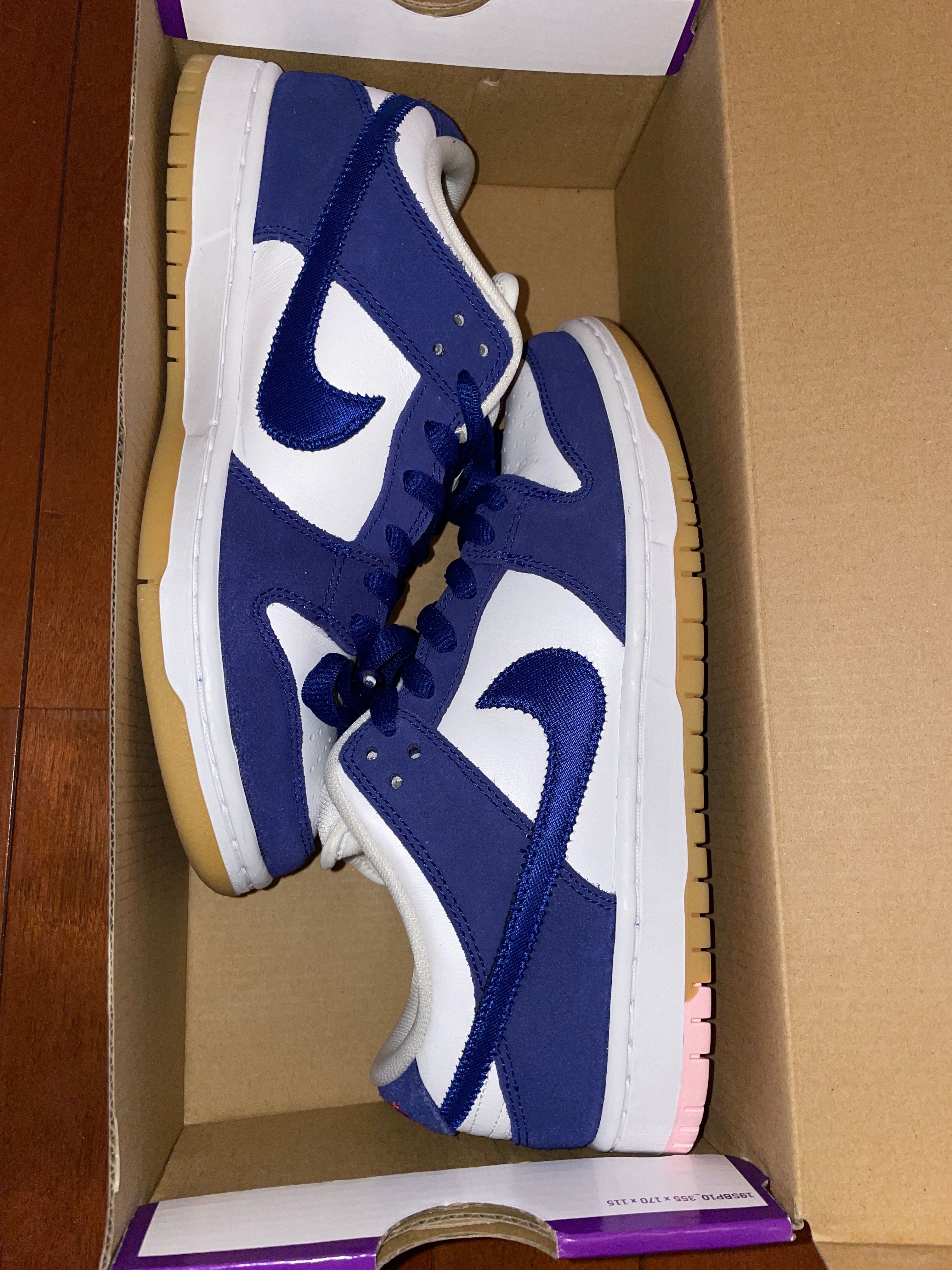 Nike SB Dunk Low "Los Angeles Dodgers/Deep Royal Blue"