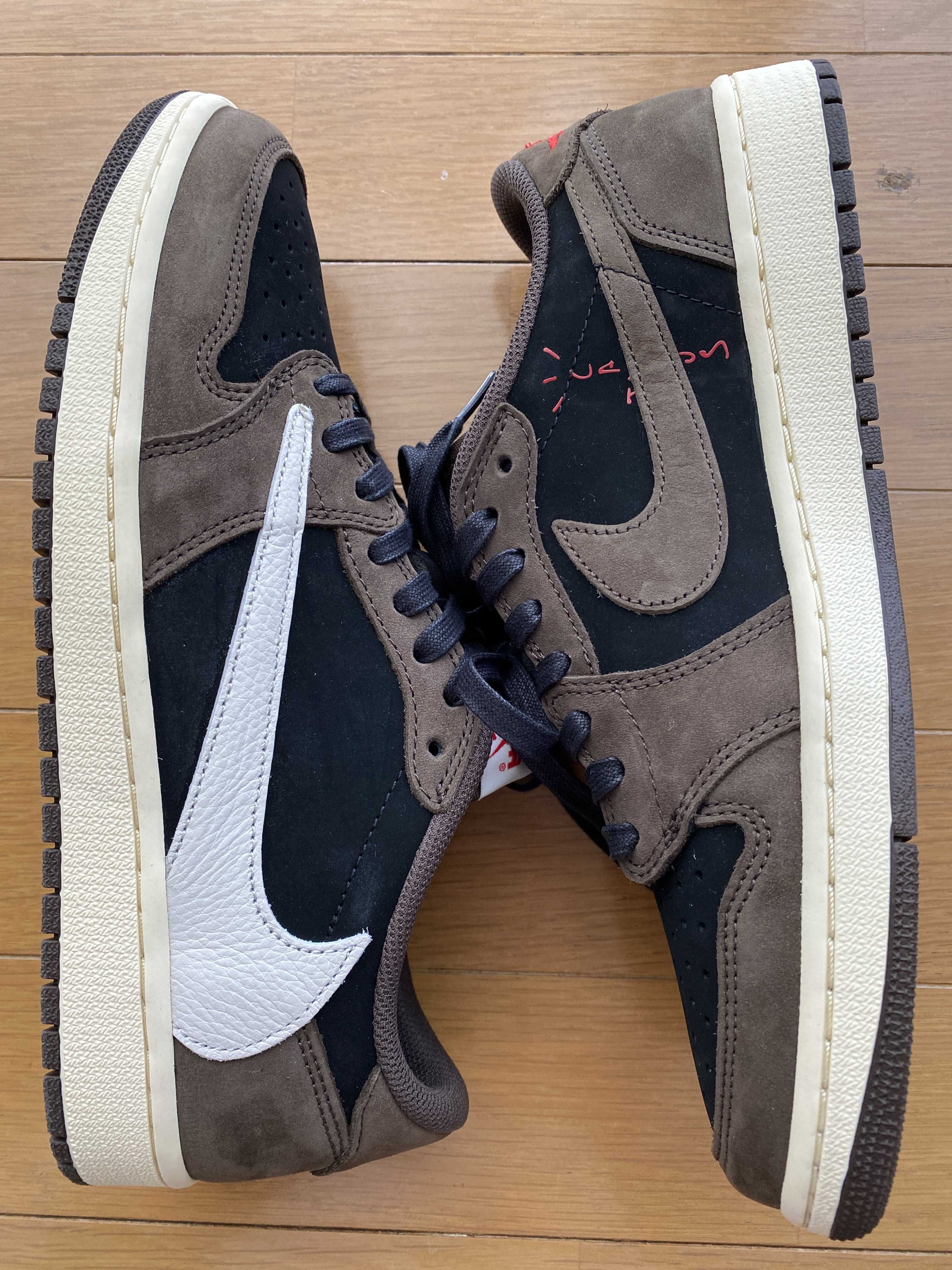 Travis Scott × Nike Air Jordan 1 Low OG SP-T  "Black/Dark Mocha"