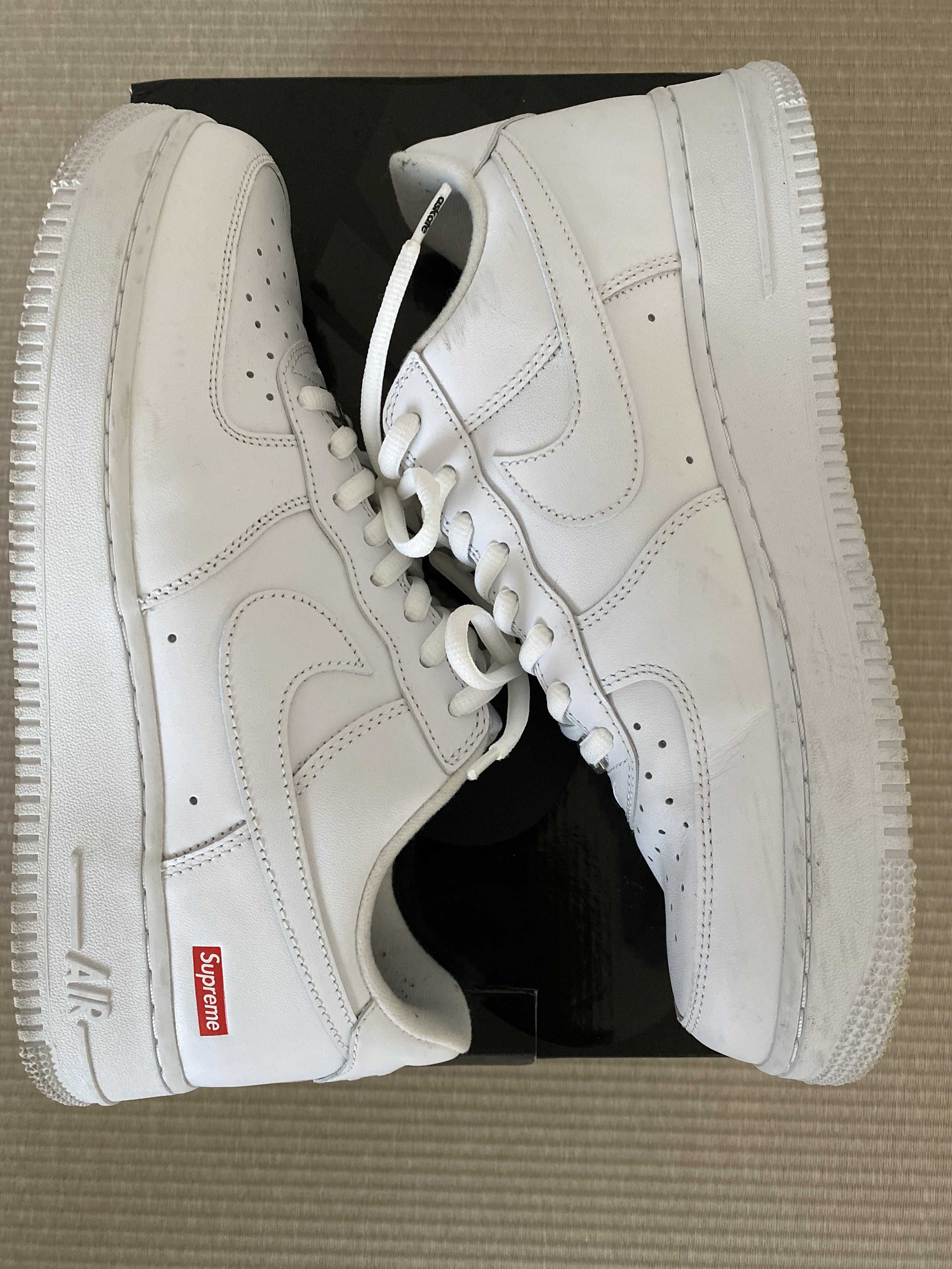 Supreme × Nike Air Force 1 Low "White"