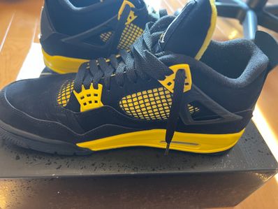 Nike Air Jordan 4 Retro "Thunder"(2023)