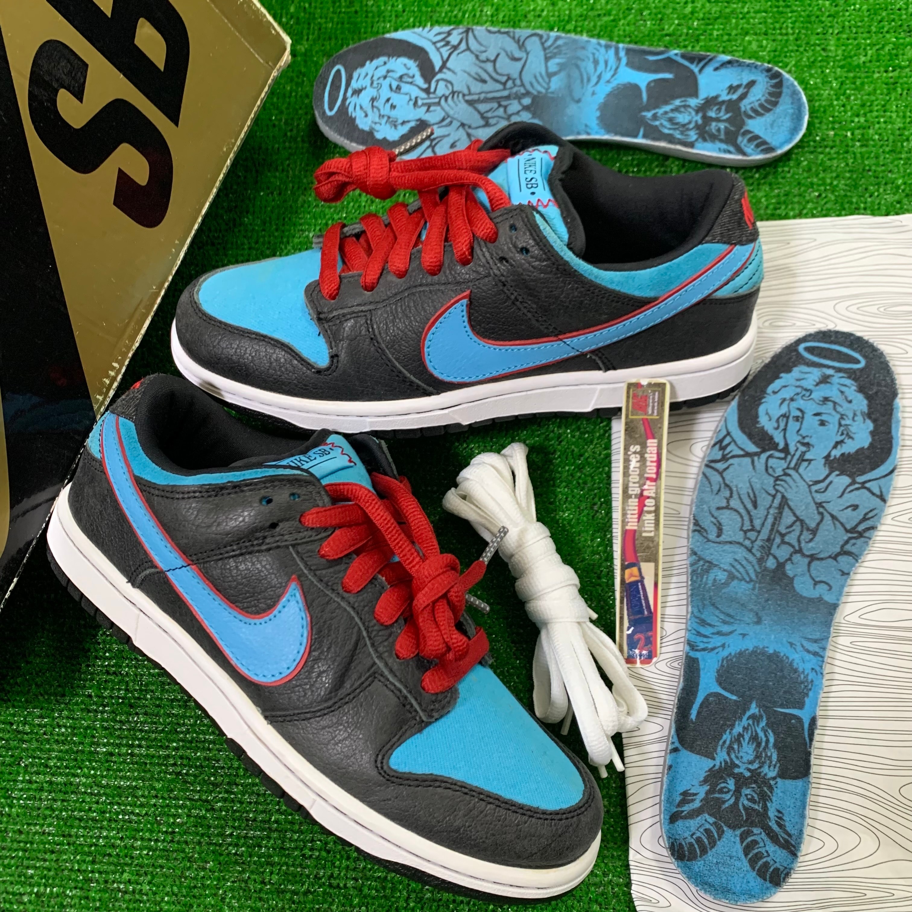 Nike SB Dunk Low "Angel and Death"