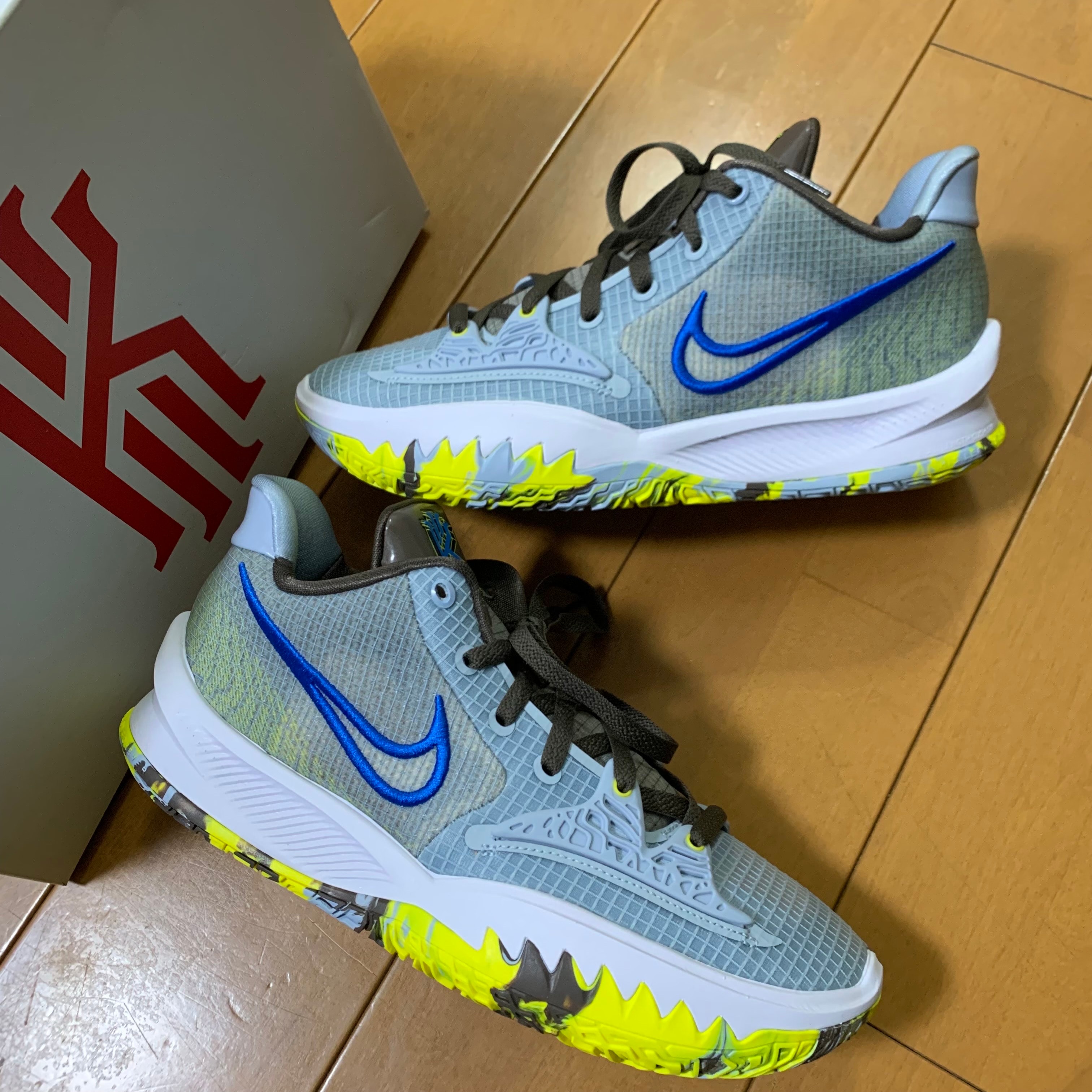 Nike Kyrie Low 4 "Light Armory Blue/Black"