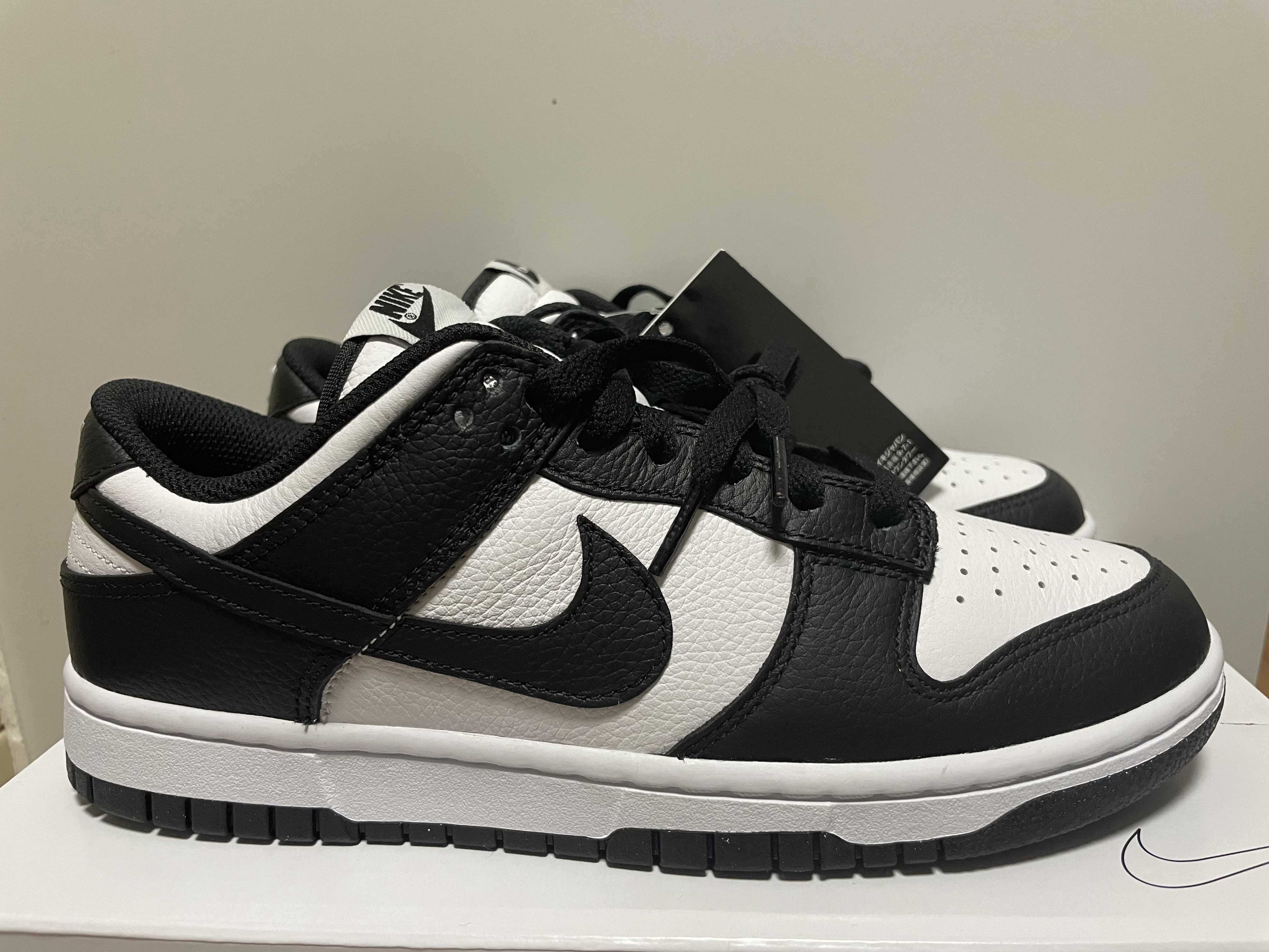 Nike Dunk Low Retro "Panda/White/Black"