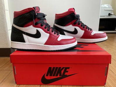 Nike Women's Air Jordan 1 High OG "Satin Red"