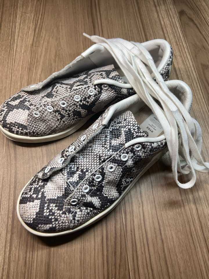 HYKE × adidas AOH001 "Supplier Color/Footwear White"