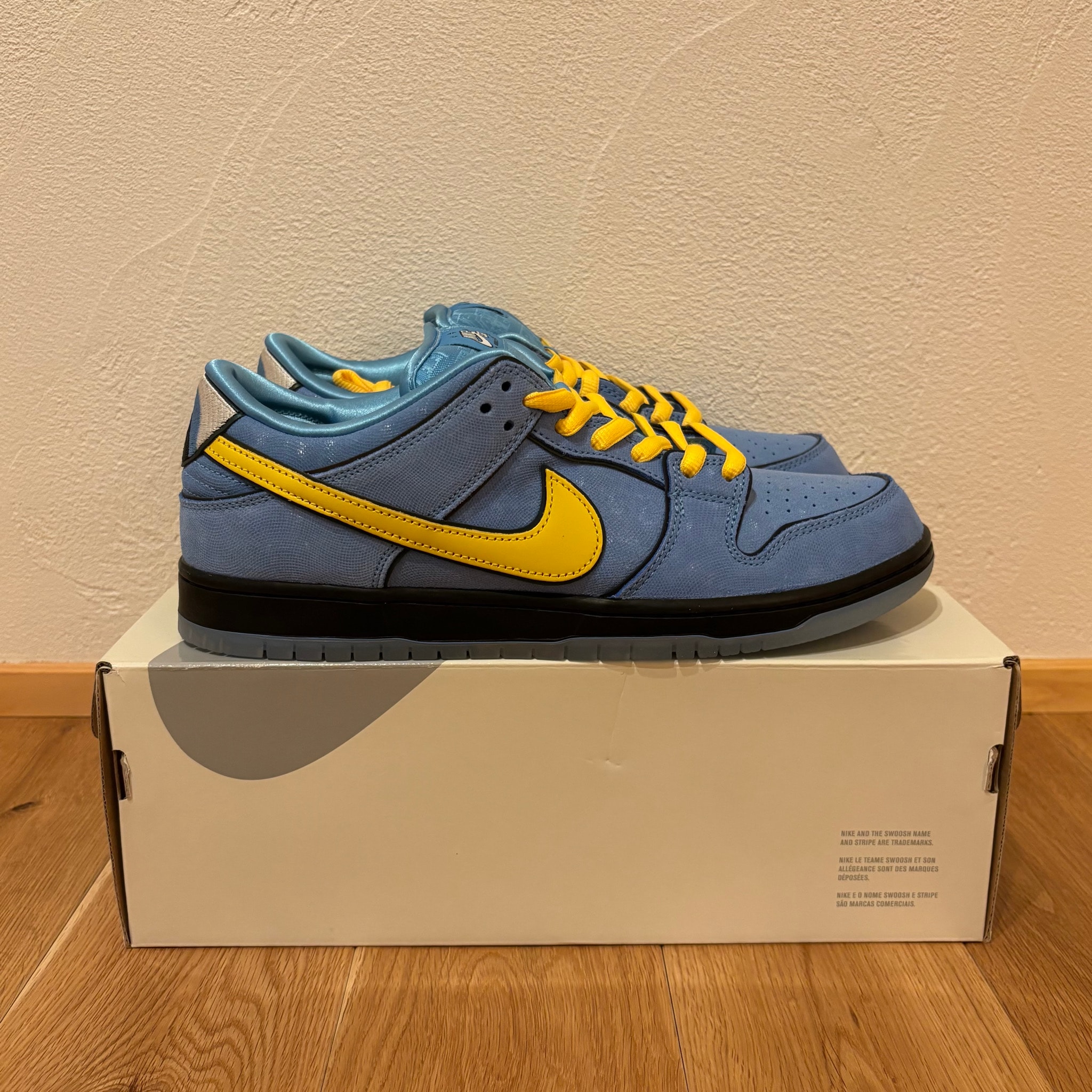 The Powerpuff Girls × Nike SB Dunk Low Pro QS "Bubbles"