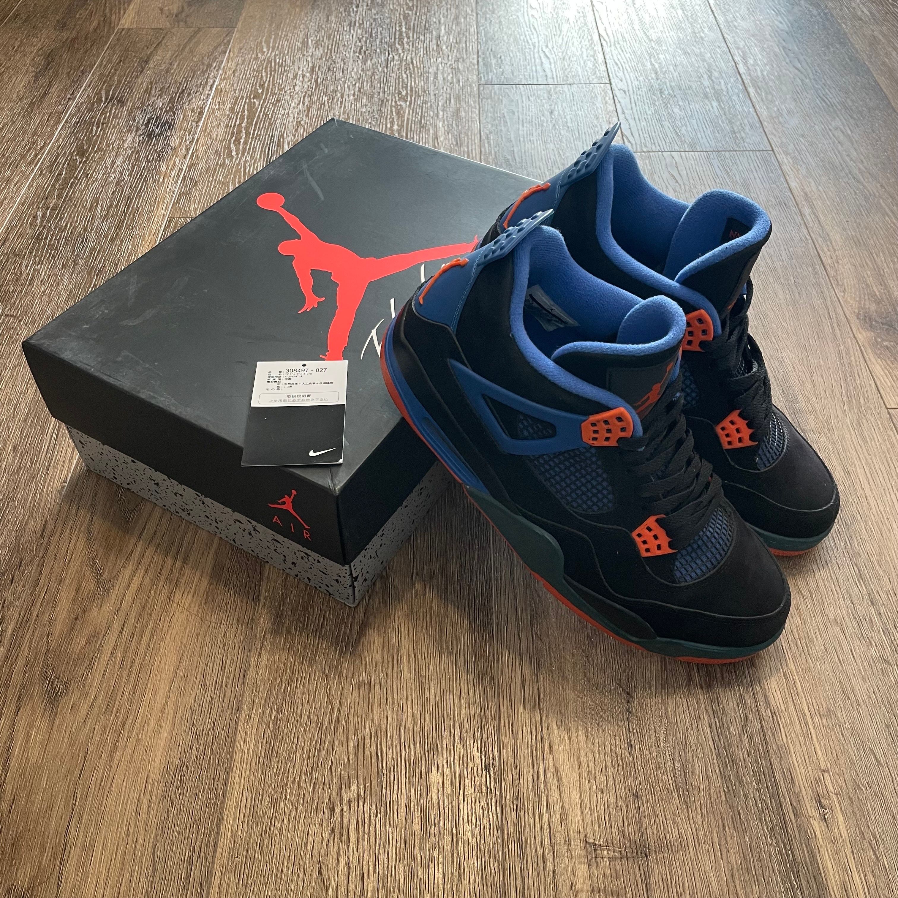 NIKE AIR JORDAN 4 RETRO "CAVS"
