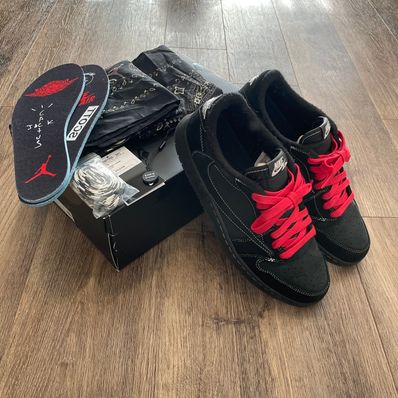 Travis Scott × Nike Air Jordan 1 Low OG SP "Black Phantom"
