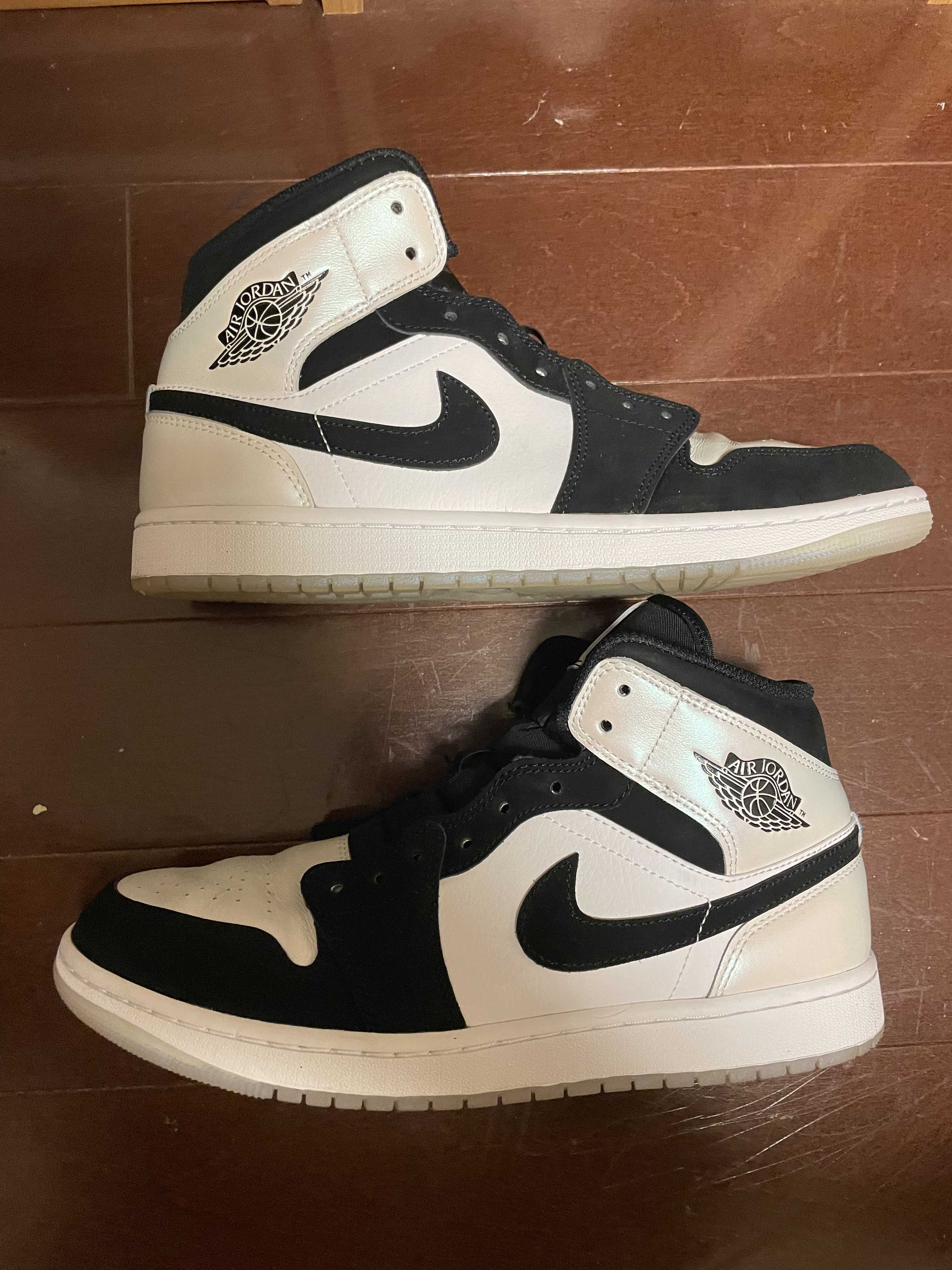 Nike Air Jordan 1 Mid "Omega/Black/White"