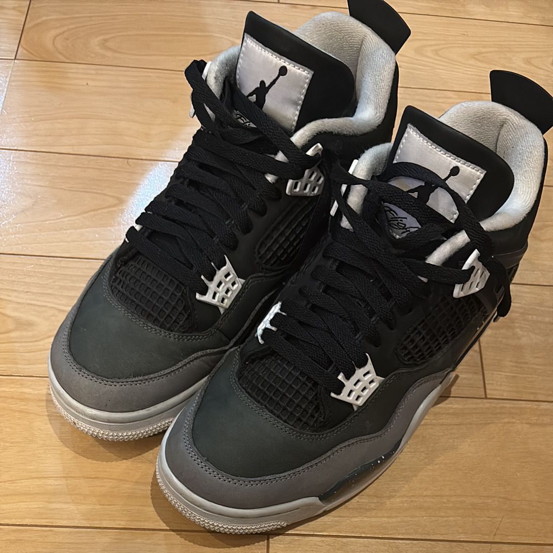 Nike Air Jordan 4 Retro "Fear"