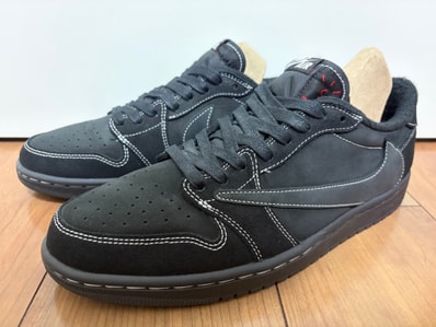 Travis Scott × Nike Air Jordan 1 Low OG SP "Black Phantom"