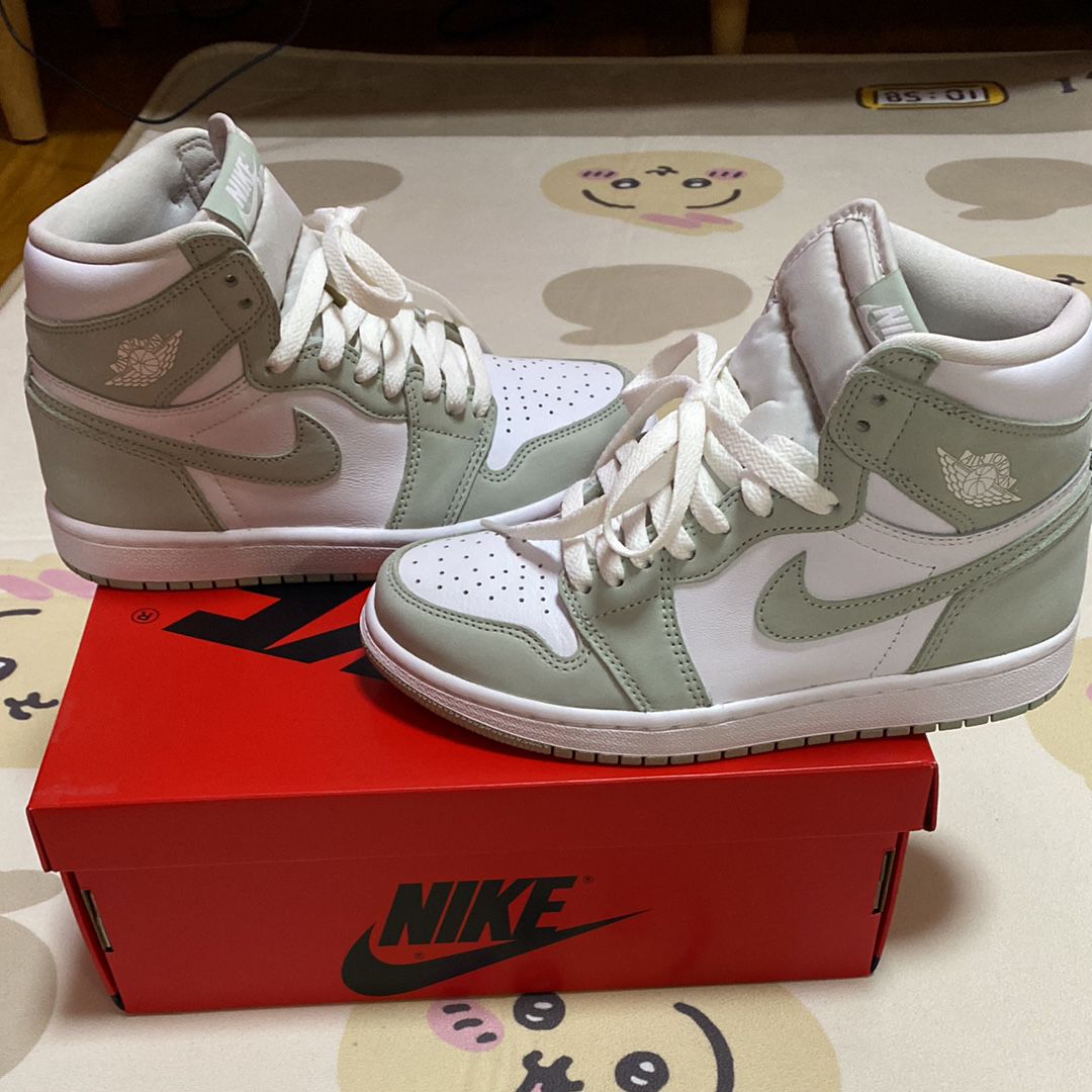 Nike Women's Air Jordan 1 High OG "Seafoam"
