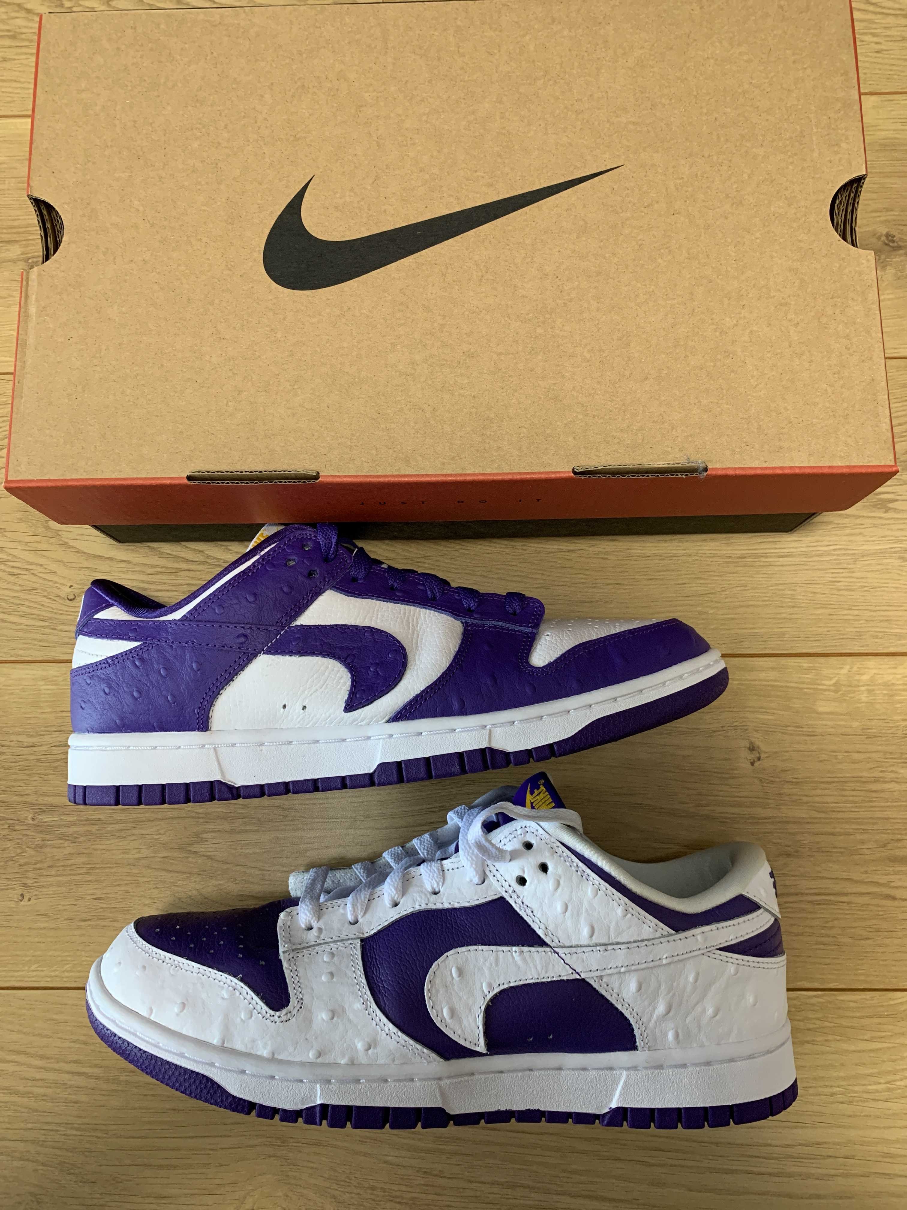 Nike Women's Dunk Low "Made You Look"