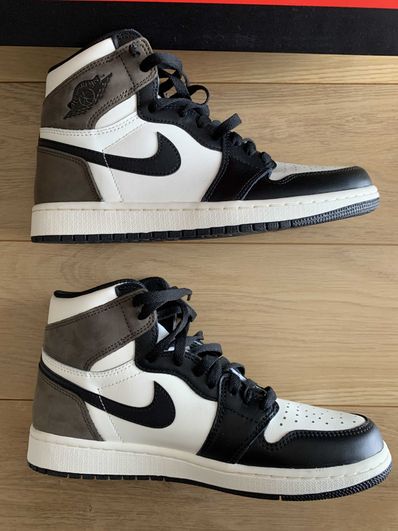 Nike Air Jordan 1 High OG "Sail/Dark Mocha/Black"