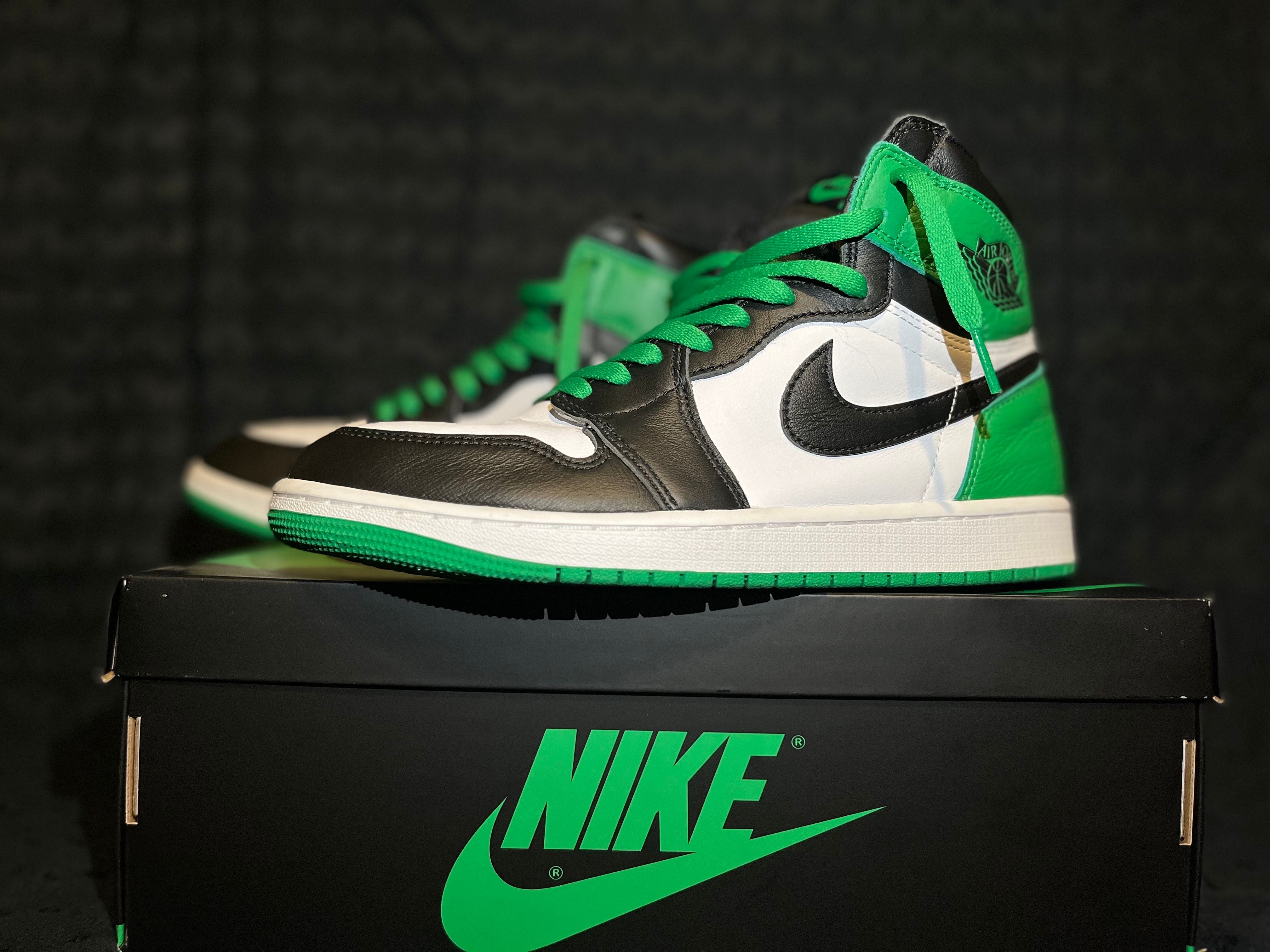 Nike Air Jordan 1 Retro High OG "Celtics/Black and Lucky Green" (2023)