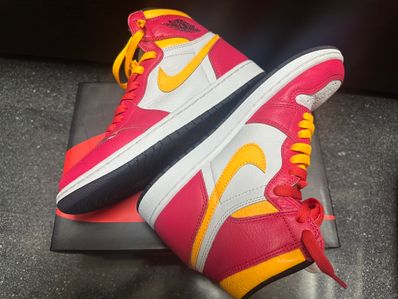 Nike Air Jordan 1 High OG "Light Fusion Red"