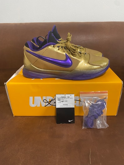 UNDEFEATED × Nike Kobe 5 Protro "Hall Of Fame"