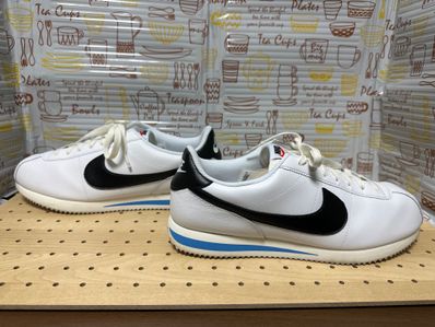 Nike Cortez "White and Black"