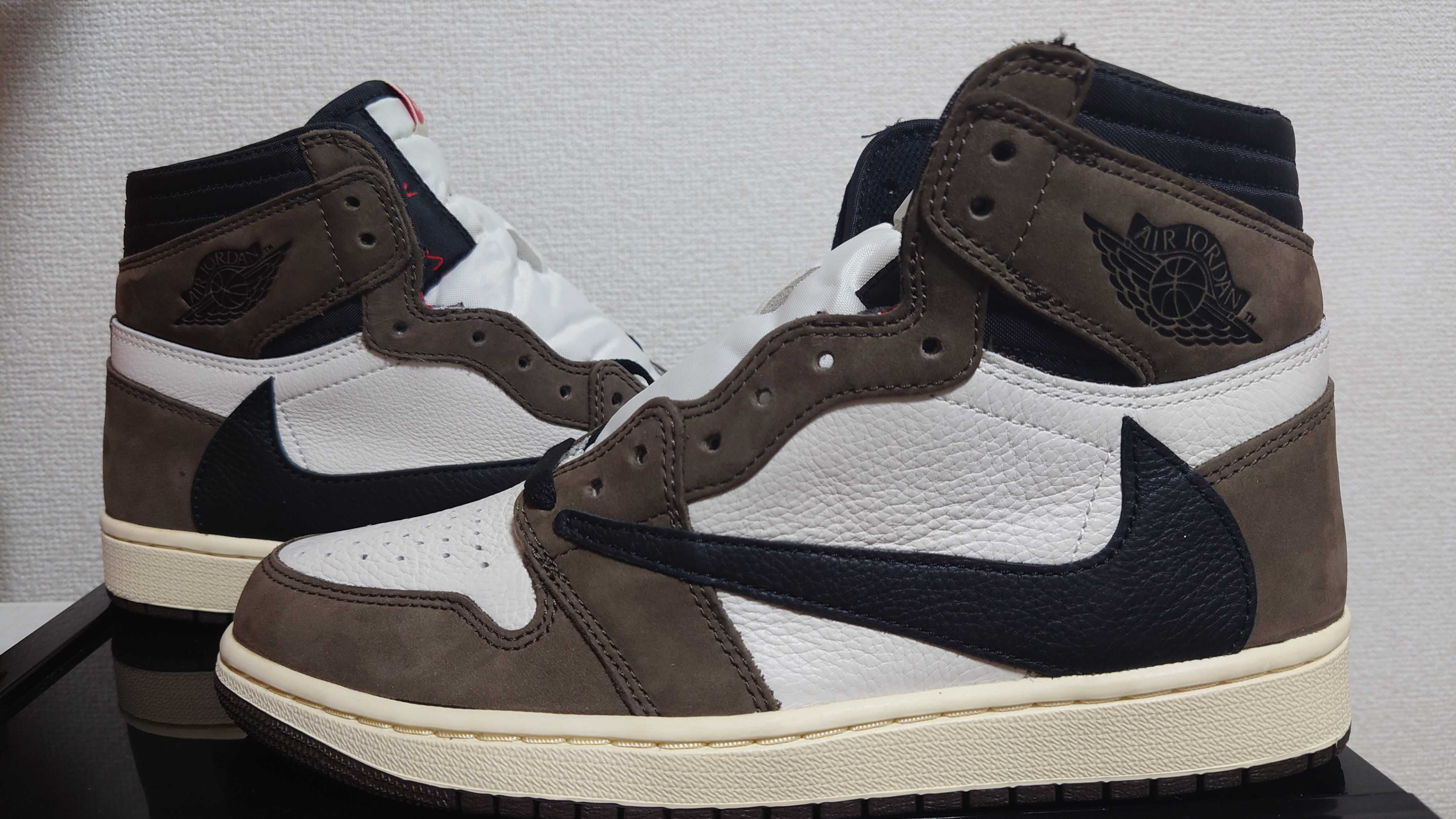 Travis Scott × Nike Air Jordan 1 Retro High OG TS SP "Sail/Dark Mocha"