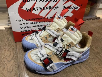 TOM SACHS × NIKE MARSYARD OVERSHOE "WHITE/LIGHT BLUE"