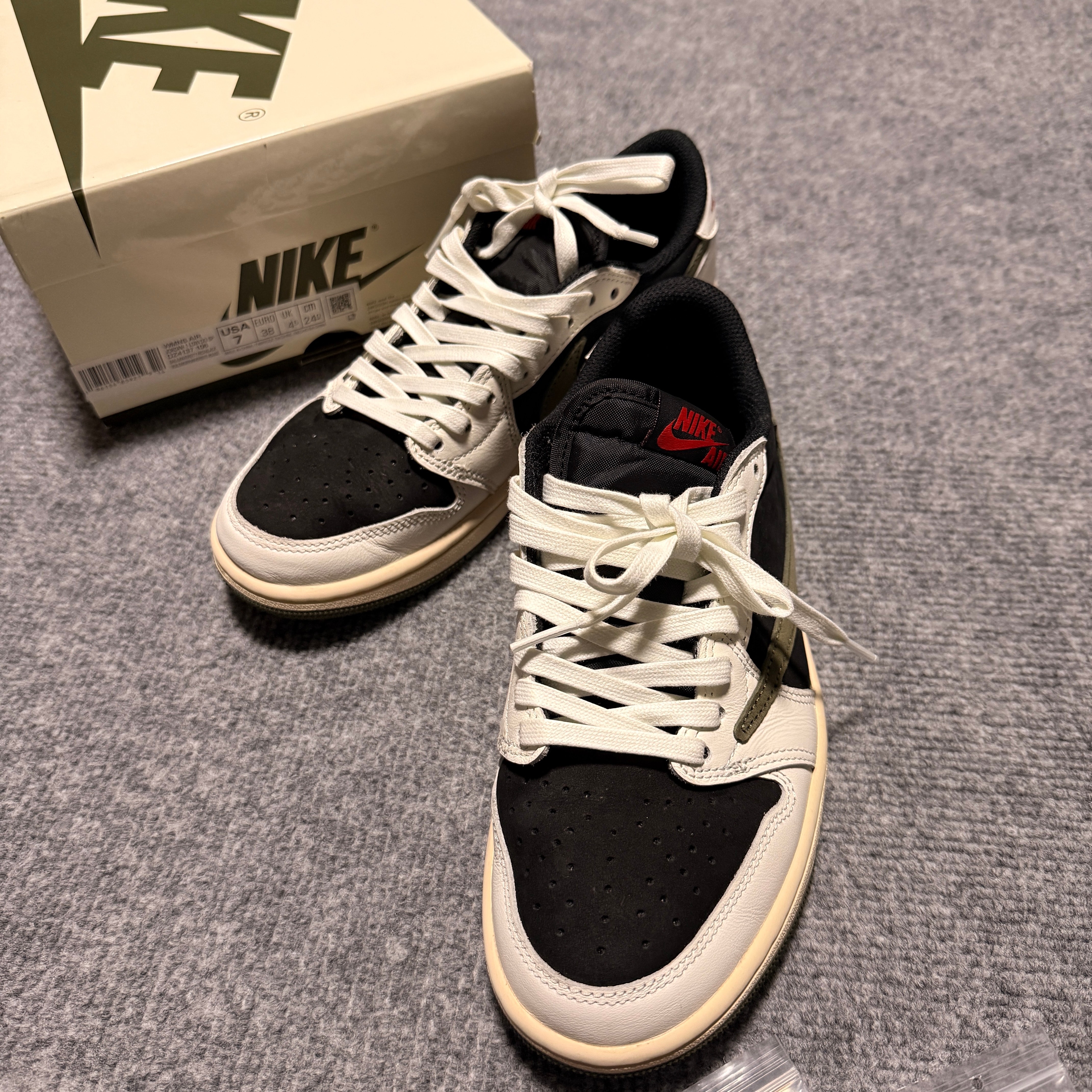 Travis Scott × Nike Women's Air Jordan 1 Low OG "Medium Olive"