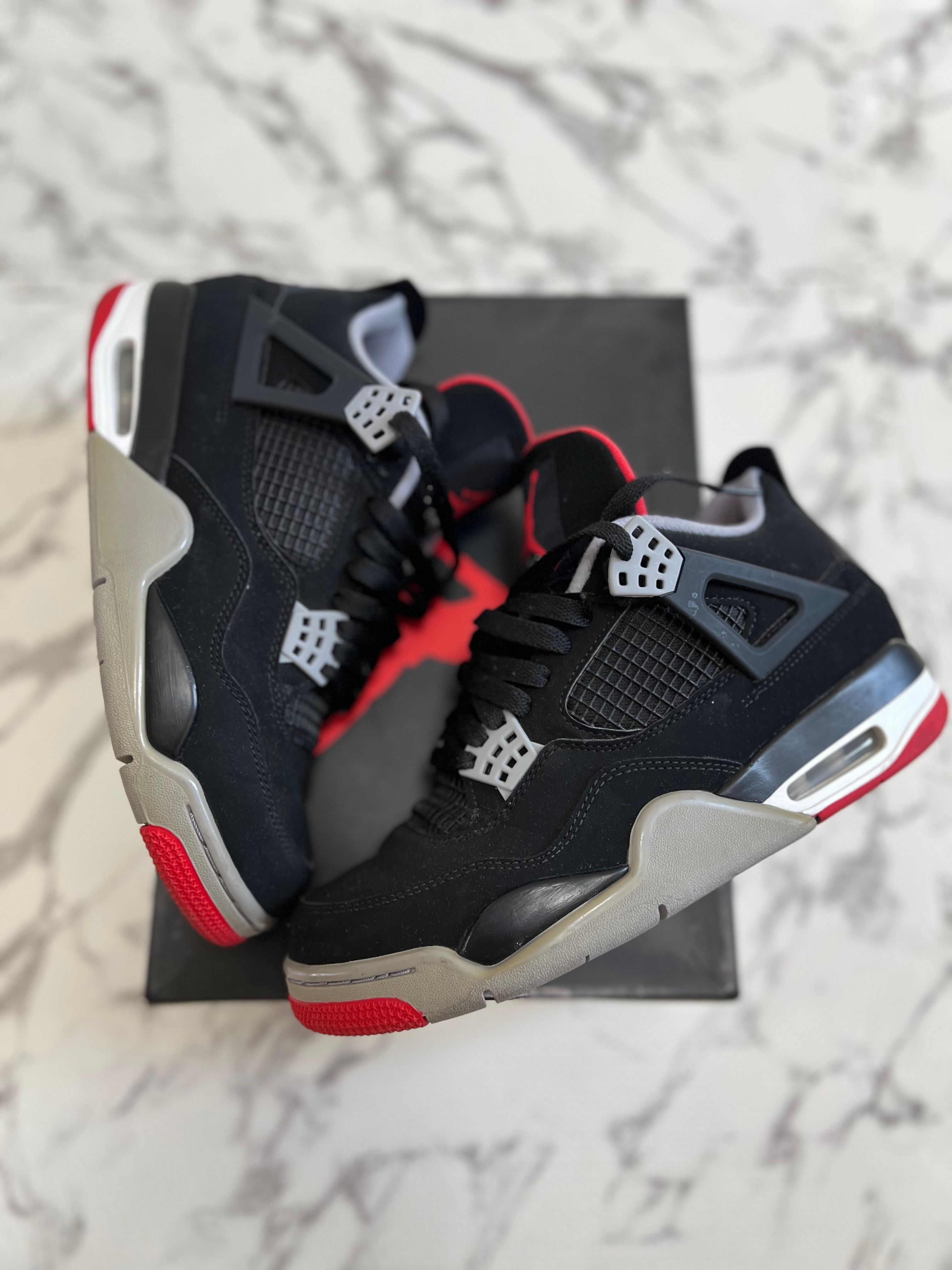 Nike Air Jordan 4 Retro "Bred" (2019)