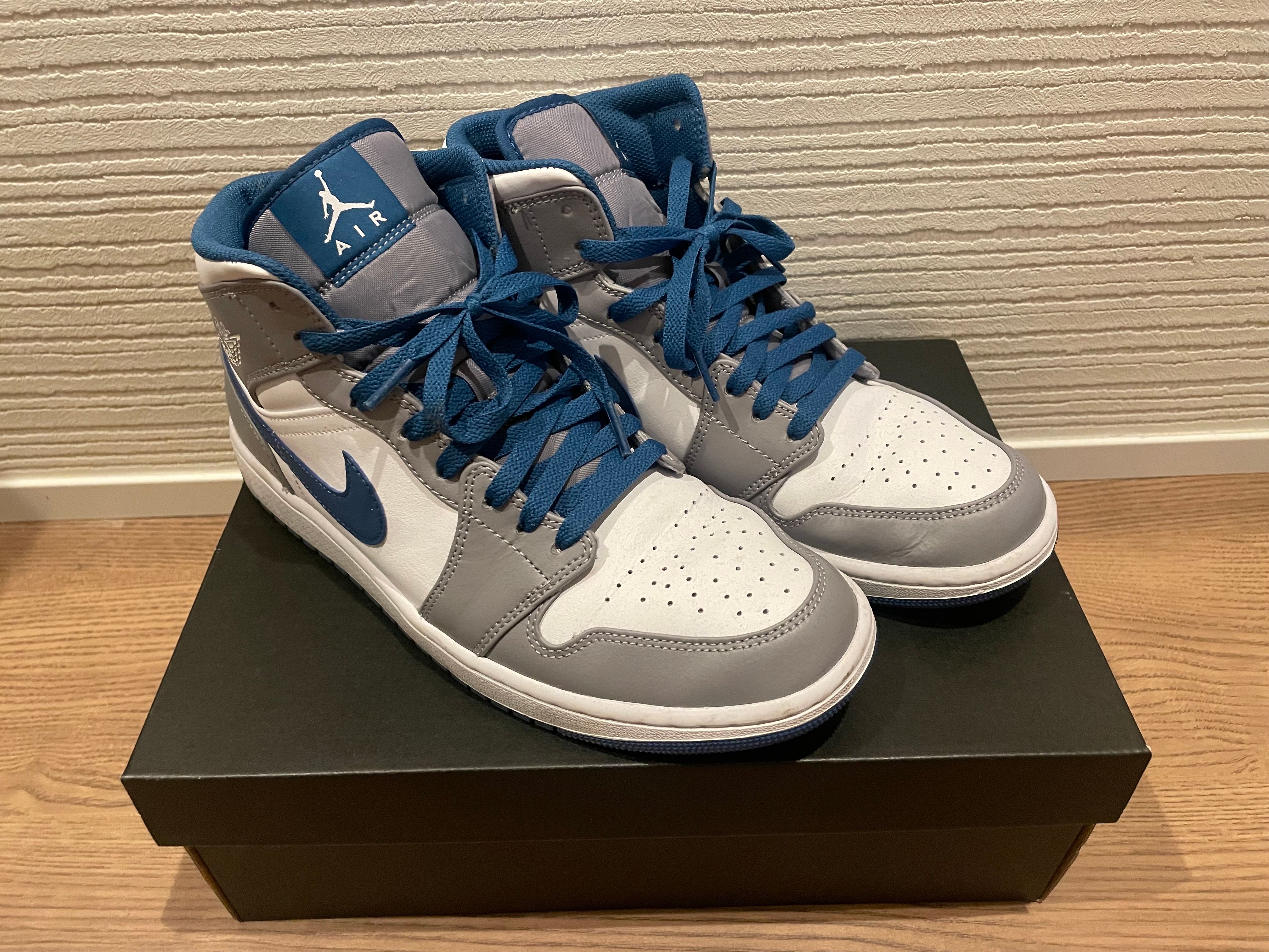 Nike Air Jordan 1 Mid "True Blue"