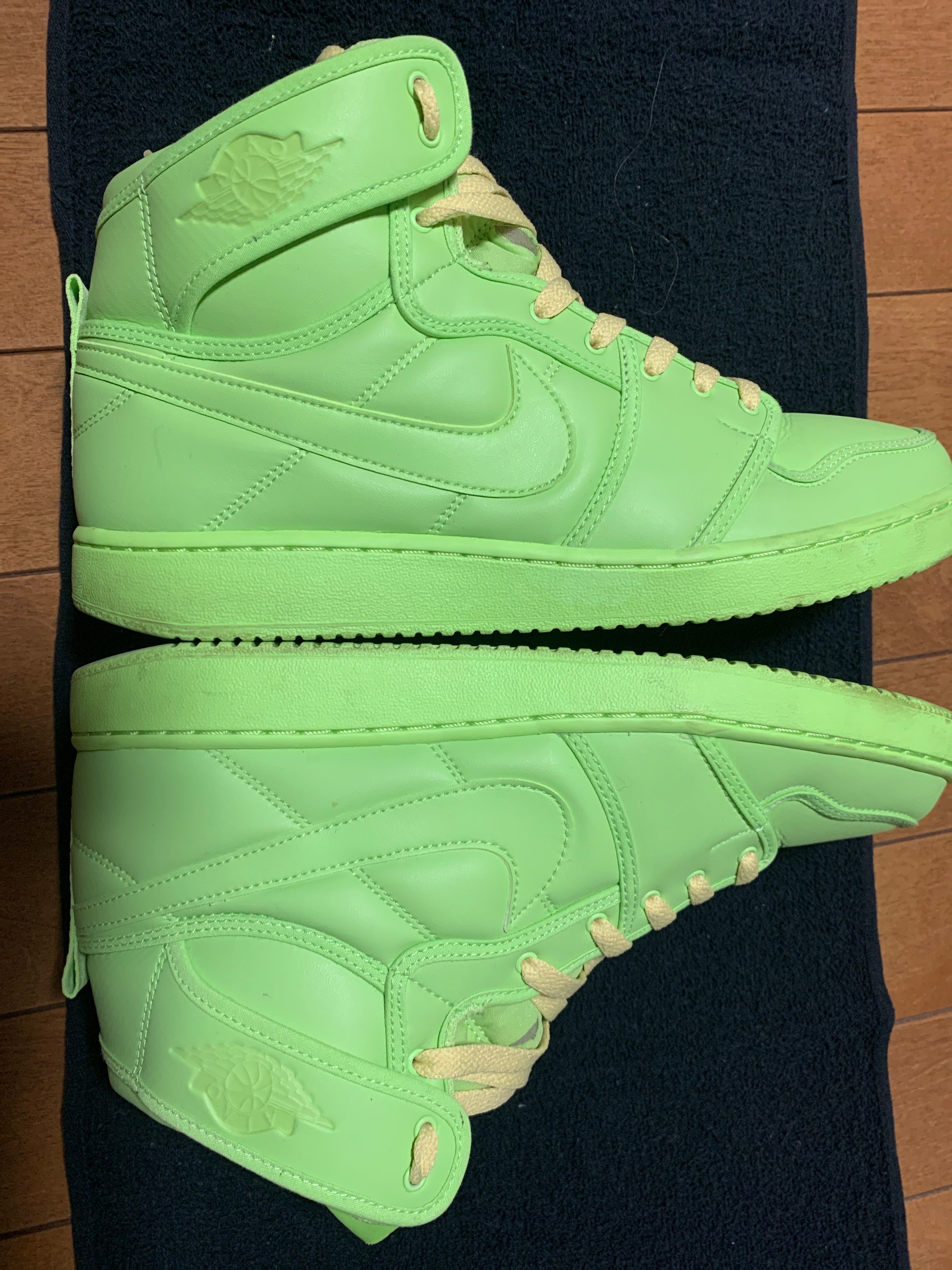 Billie Eilish × Nike Women's Air Jordan 1 High KO "Volt"