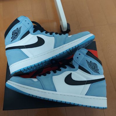 Nike Air Jordan 1 High OG "University Blue"