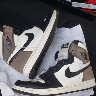 Nike Air Jordan 1 High OG "Sail/Dark Mocha/Black"