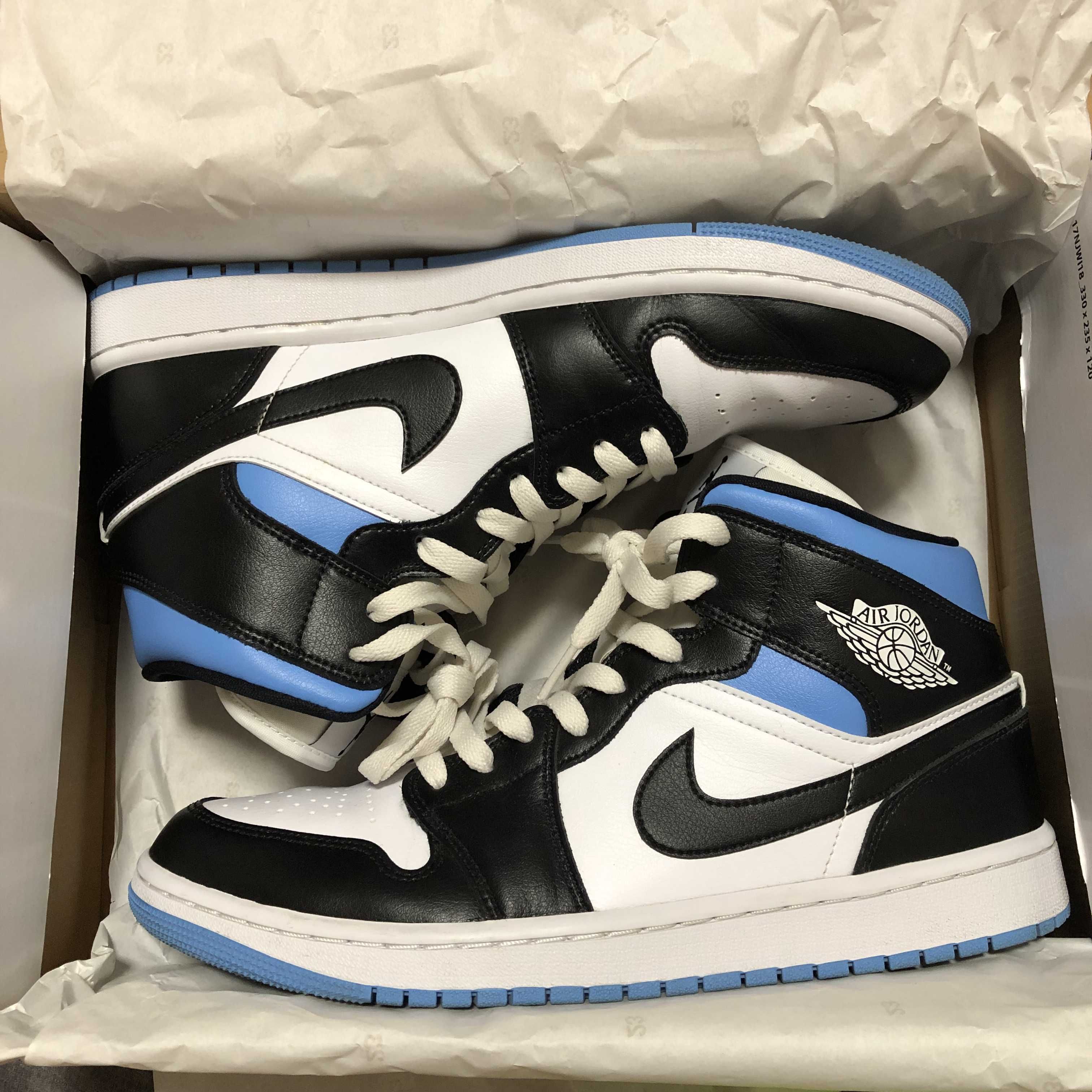 Nike Women's Air Jordan 1 Mid "Black/University Blue"