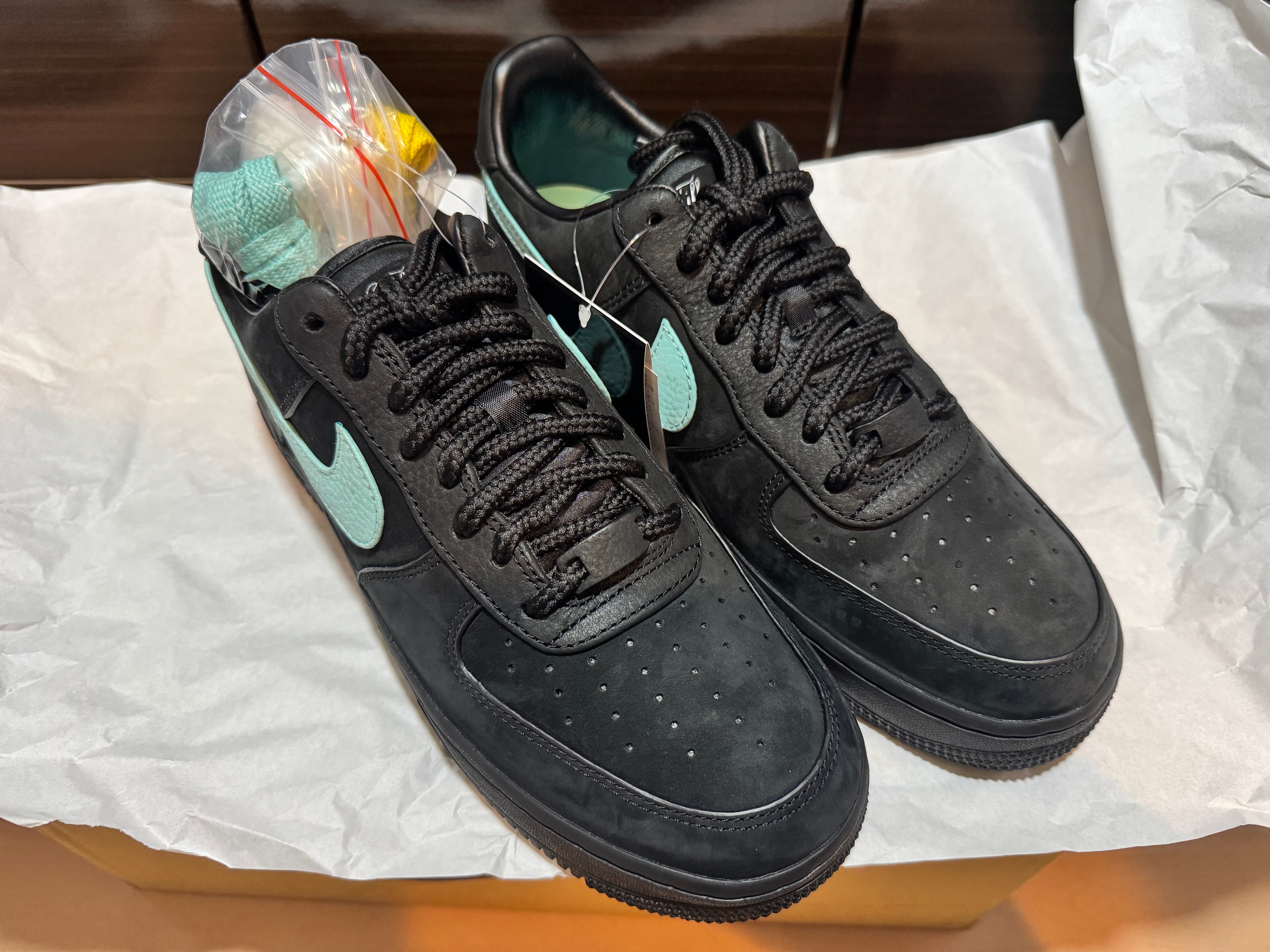 Tiffany & Co. × Nike Air Force 1 Low "1837"