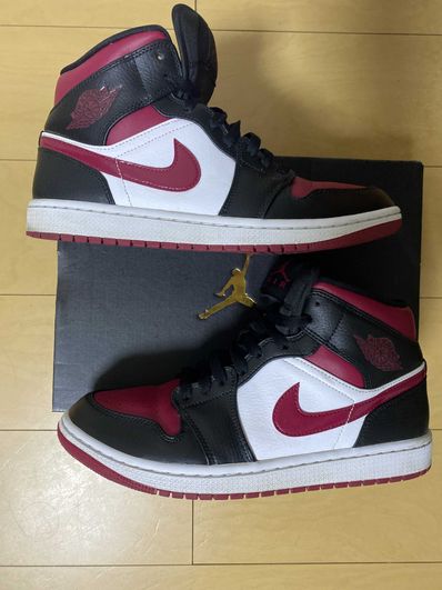 NIKE AIR JORDAN 1 MID "BLACK/RED/WHITE"