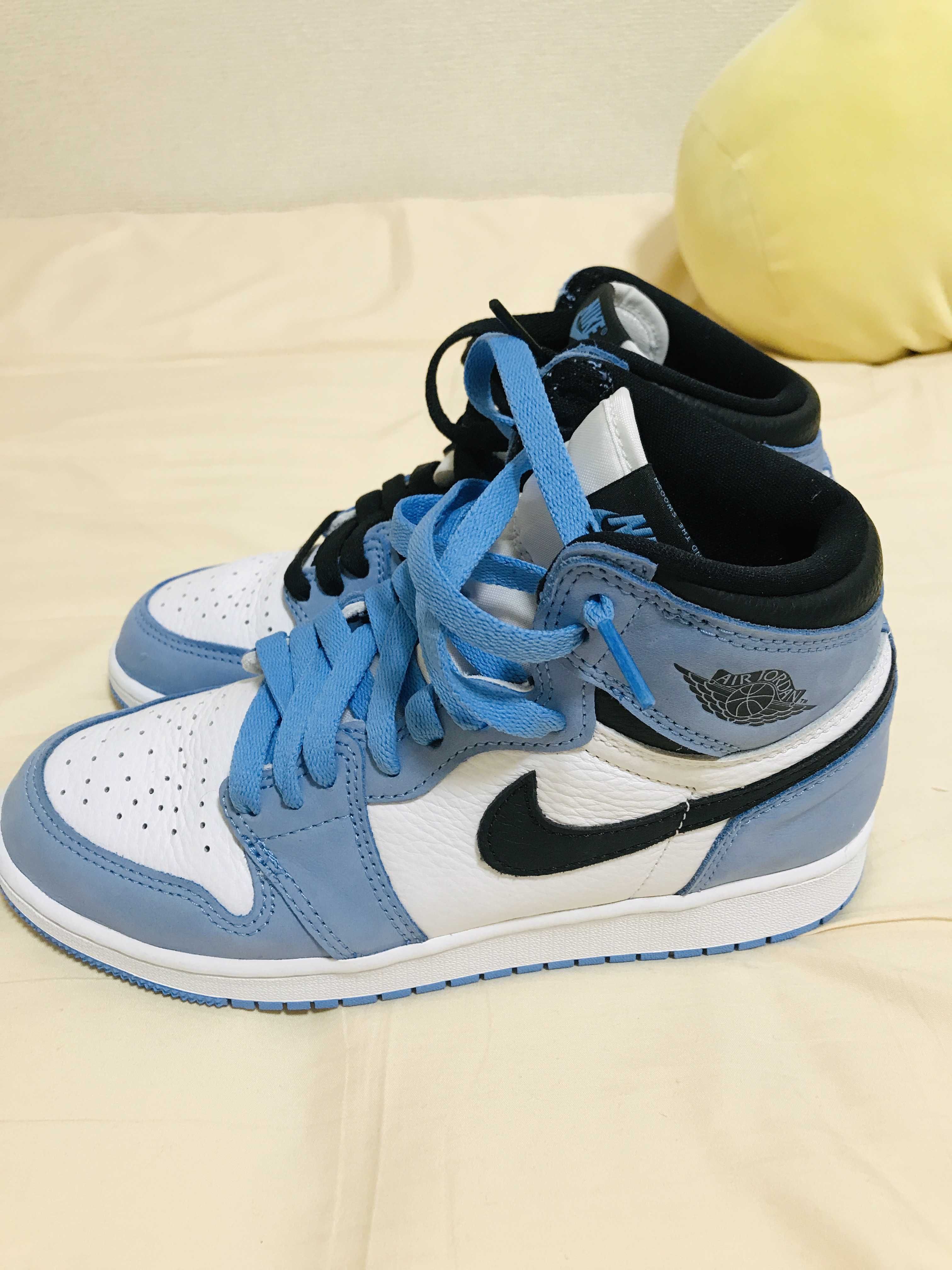 Nike GS Air Jordan 1 High "White/University Blue/Black"   