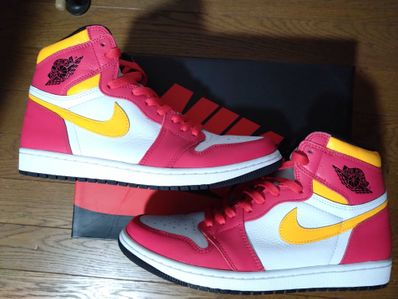 Nike Air Jordan 1 High OG "Light Fusion Red"