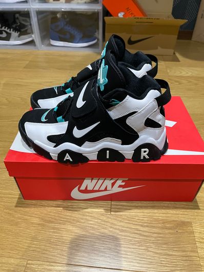 NIKE AIR BARRAGE MID CABANA