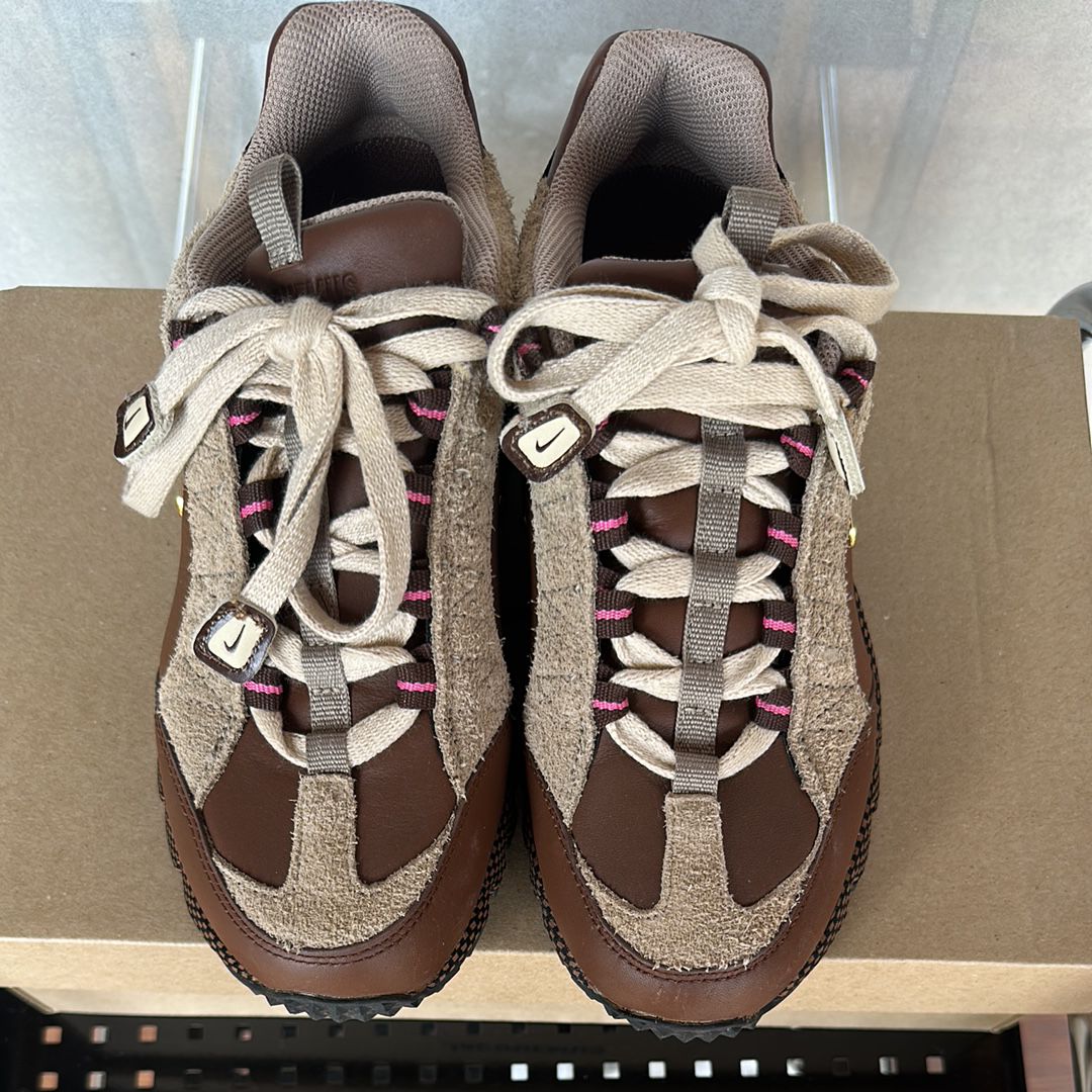 Jacquemus × Nike Women's Air Humara LX "Ale Brown and Gold"