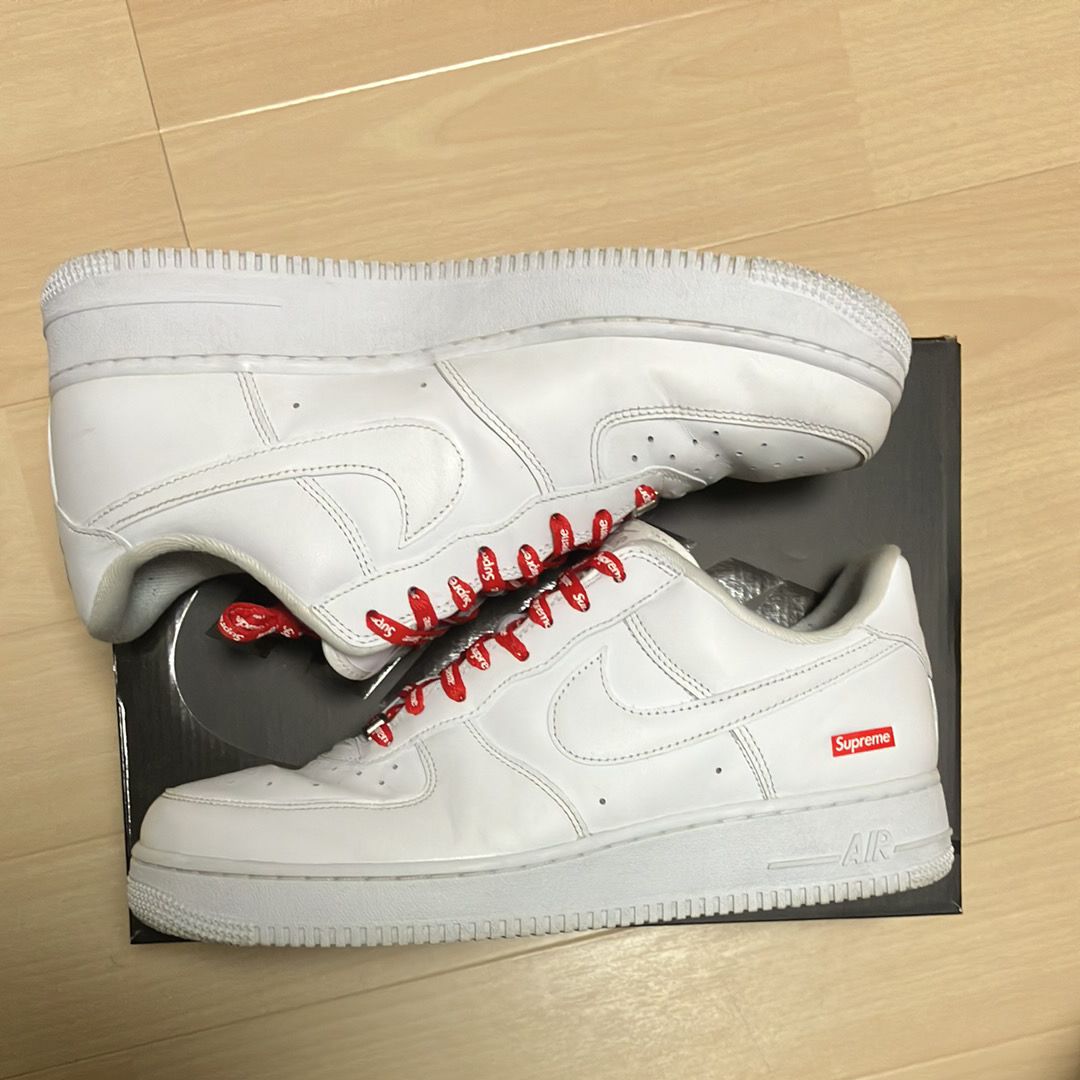 Supreme × Nike Air Force 1 Low "White"