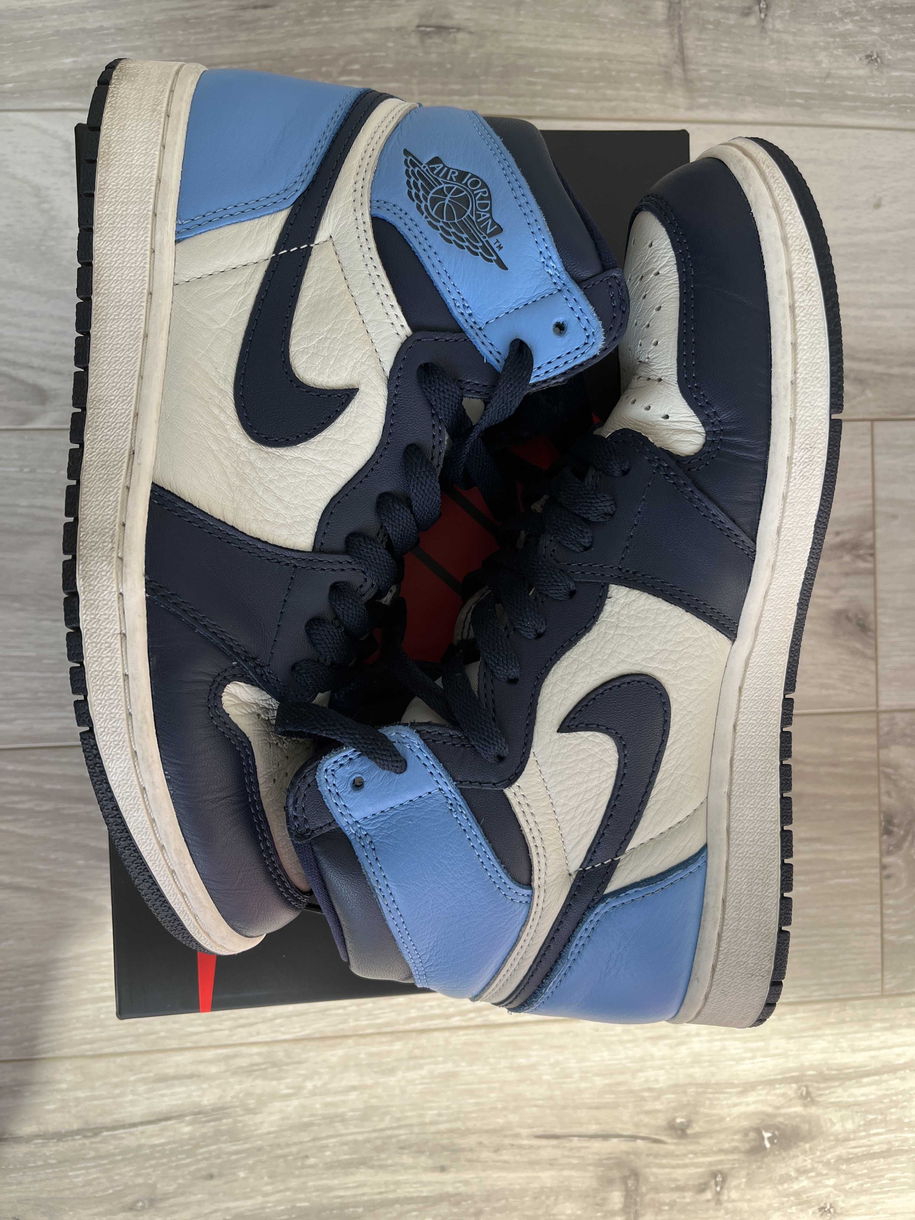 Nike Air Jordan 1 Retro High OG "Obsidian/University Blue"