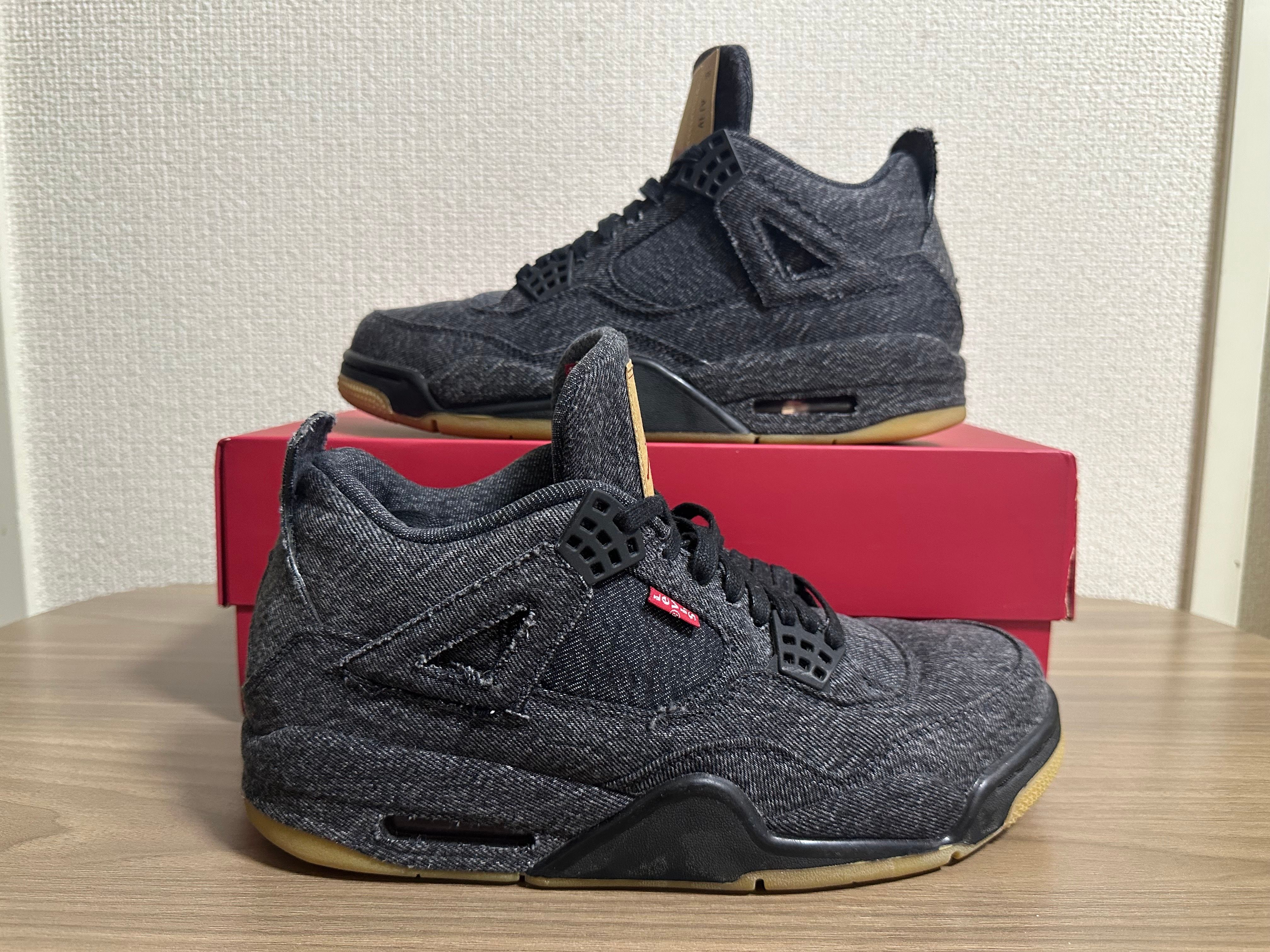 Nike × Levi's Air Jordan 4 "Black Denim" (Tag: LEVIS®)