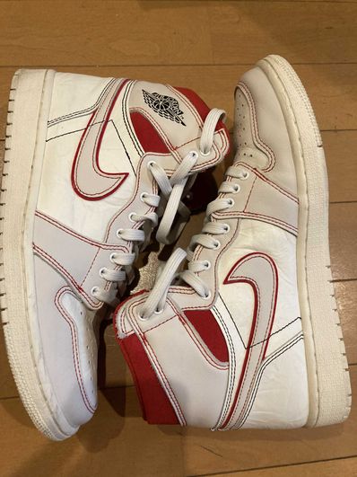 Nike Air Jordan 1 Retro High OG "Sail/University Red"