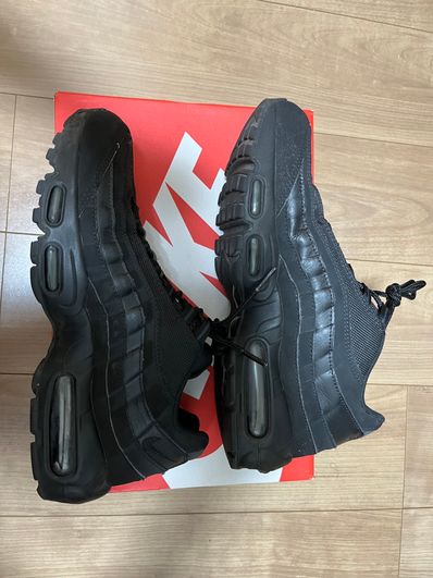 Nike Air Max 95 Essential "Black/Dark Grey/Black"