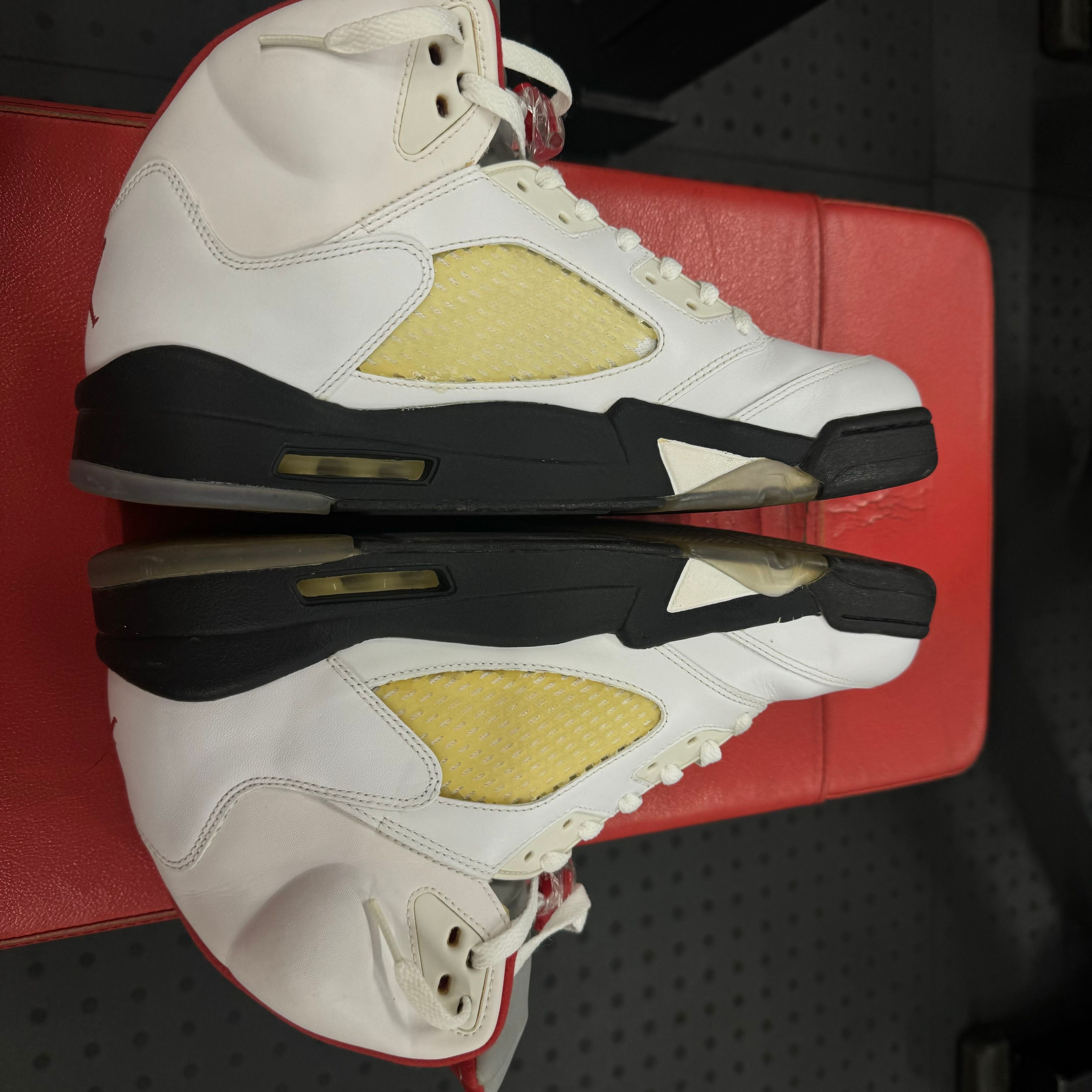 Nike Air Jordan 5 Retro "Fire Red" (2013)