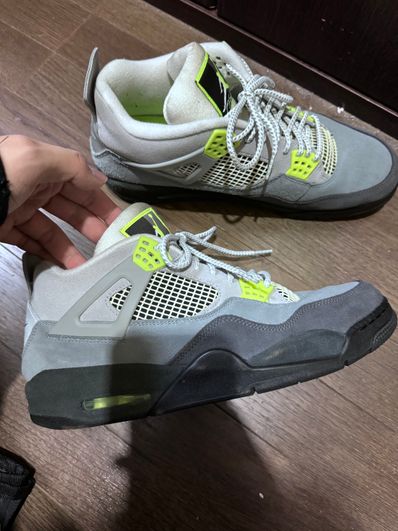 NIKE AIR JORDAN 4 RETRO LE "NEON"